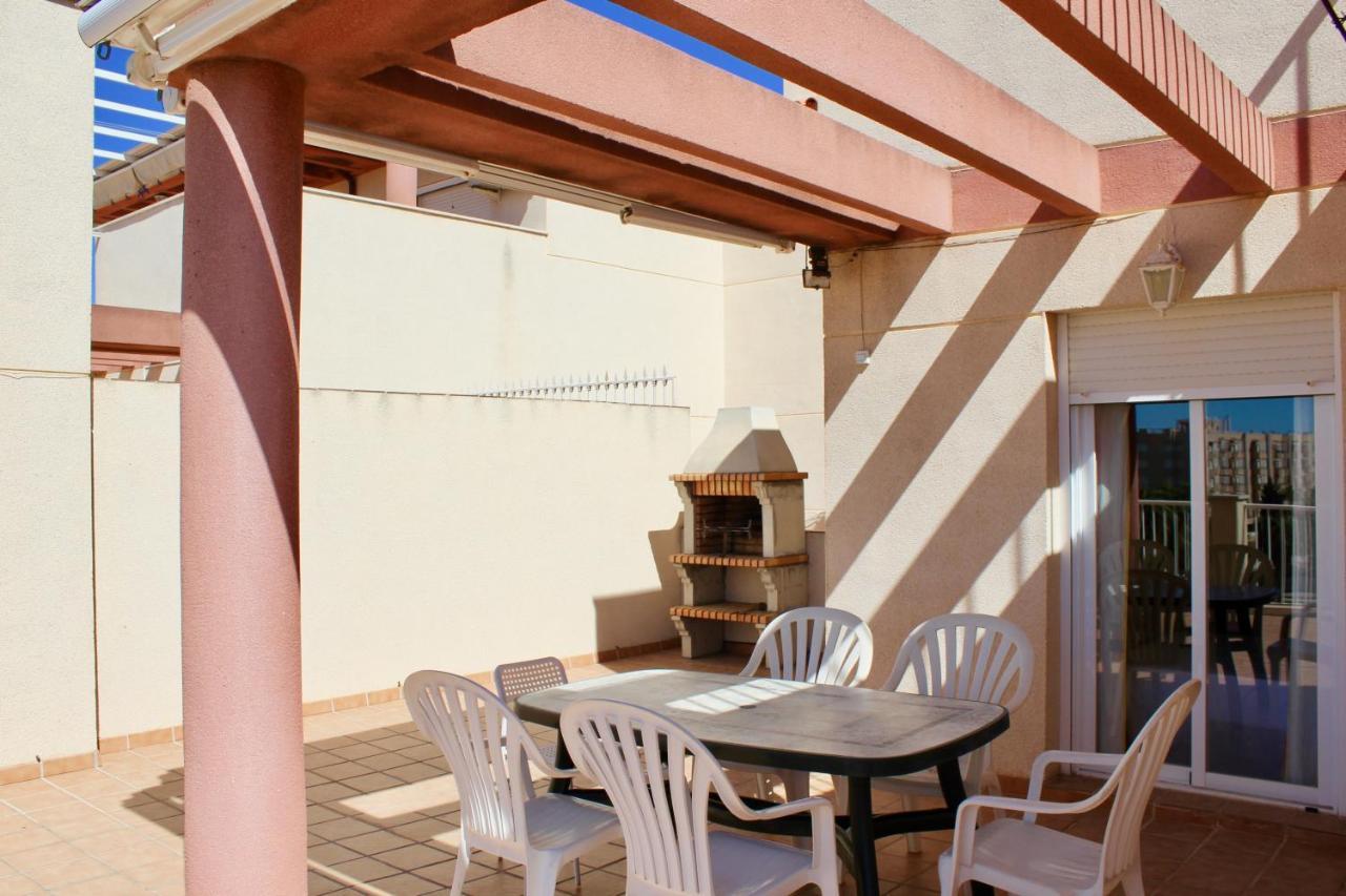 Espectacular Atico Con Parking Y Terraza Con Bbq Apartment Salobrena Ngoại thất bức ảnh