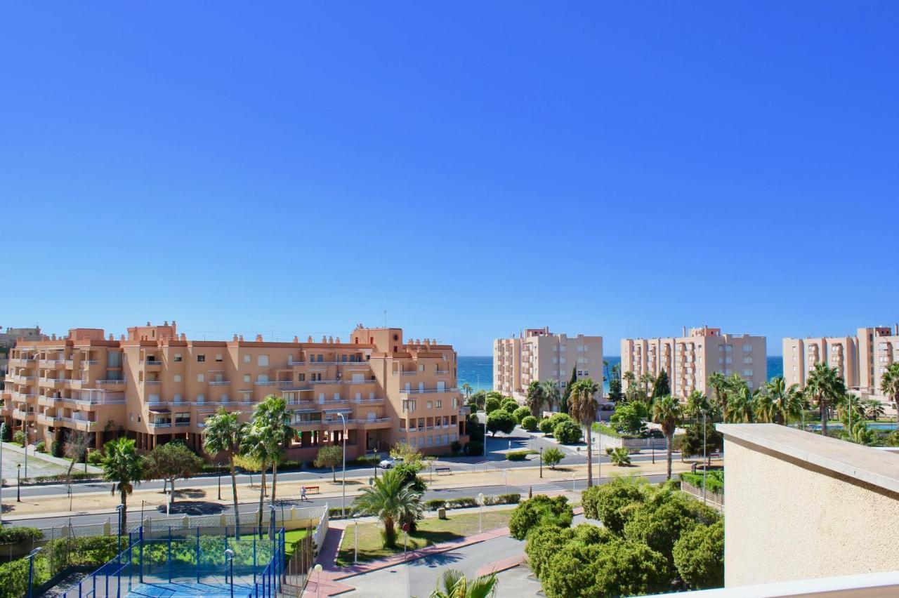 Espectacular Atico Con Parking Y Terraza Con Bbq Apartment Salobrena Ngoại thất bức ảnh